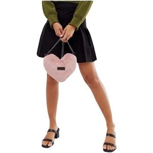 Claudia Canova fur heart crossbody handbag in powder pink chain strap